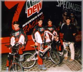 bmxtriog.jpg (14801 byte)